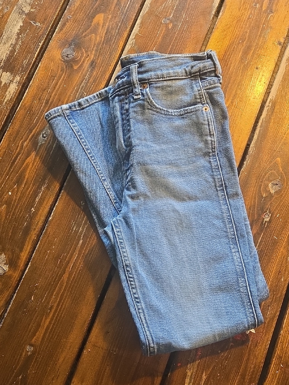 GAP Light Blue Women's Cigarette High Rise Jeans